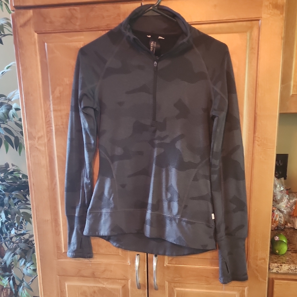 Mondetta Black Patterned Quarter-Zip Top